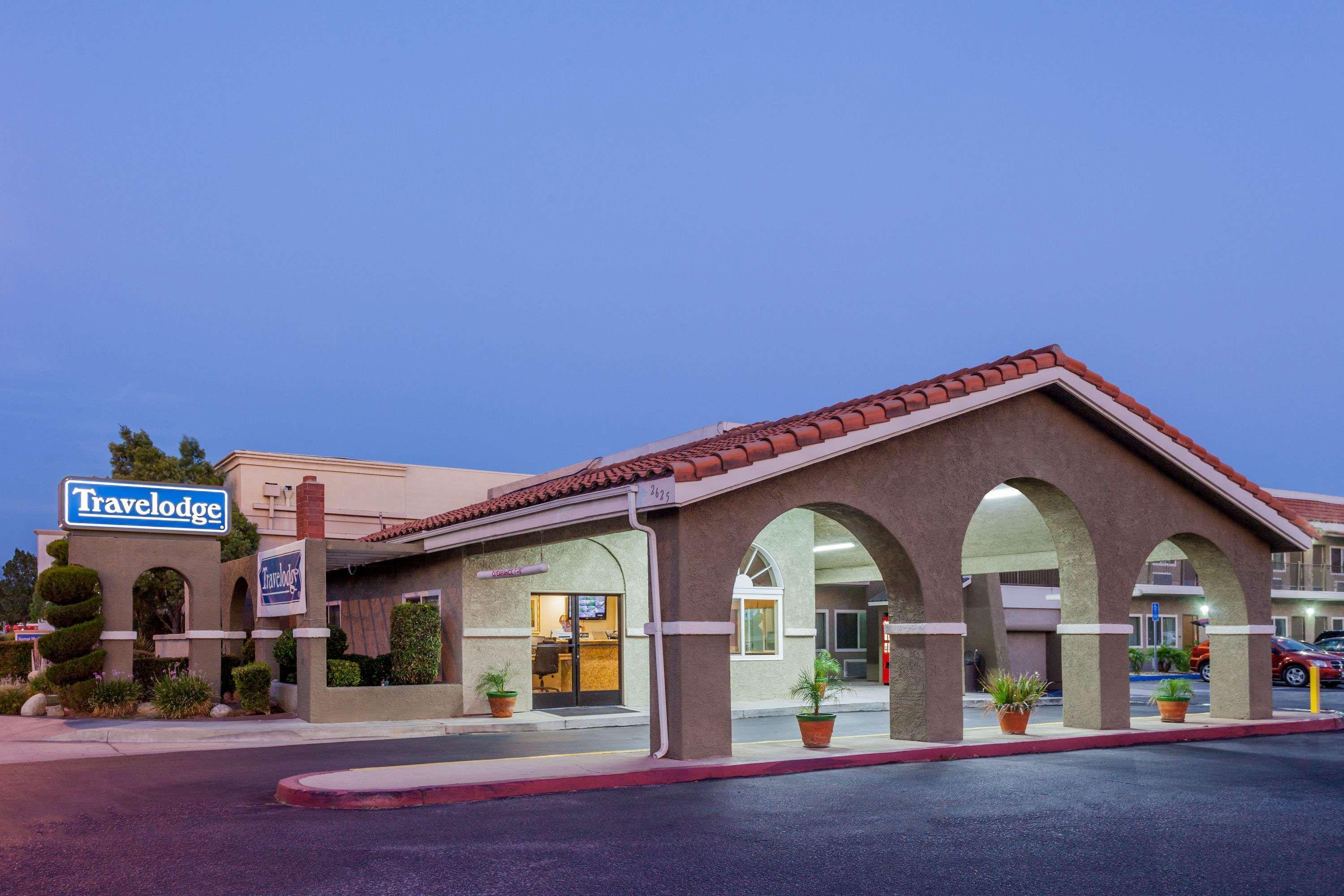 Travelodge By Wyndham Hemet Ca Bagian luar foto